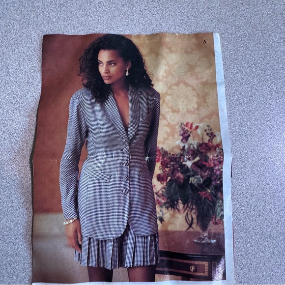 Vintage Women's Houndstooth Skirt Set - Picture 14 of 14